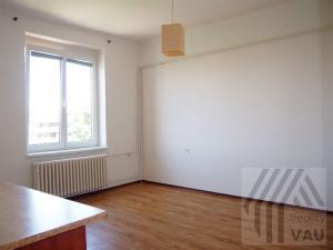 Pronájem bytu 1+kk, Pardubice, Železničního pluku, 30 m2