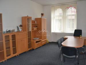 Pronájem kanceláře, Chomutov, Hálkova, 55 m2