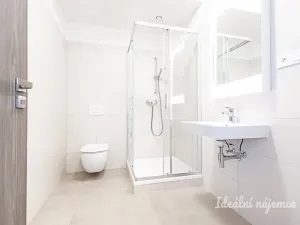 Pronájem bytu 1+kk, Praha - Kbely, Sedlářova, 34 m2