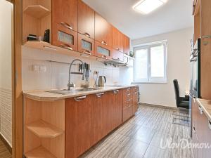 Prodej bytu 2+1, Rosice, Husova čtvrť, 58 m2