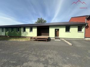 Pronájem výrobních prostor, Březno - Střezov, 1200 m2