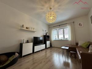Prodej rodinného domu, Chomutov, Šafaříkova, 340 m2