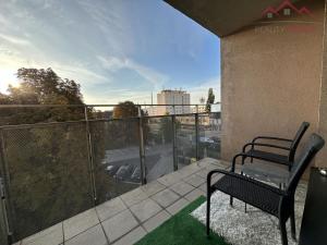 Pronájem bytu 2+kk, Chomutov, Žižkovo náměstí, 50 m2