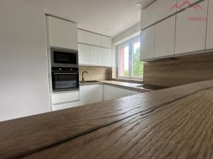 Prodej bytu 2+1, Chomutov, Mostecká, 65 m2
