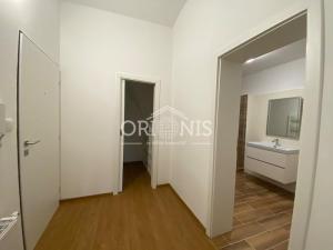 Pronájem bytu 2+kk, Kadaň, Mírové náměstí, 52 m2