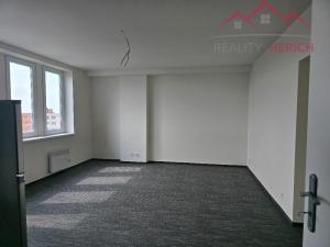 Pronájem bytu 1+kk, Chomutov, Žižkovo náměstí, 34 m2