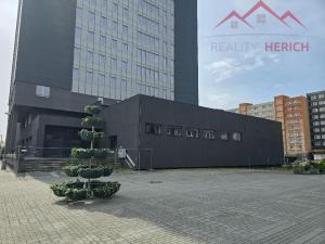 Pronájem bytu 1+kk, Chomutov, Žižkovo náměstí, 34 m2