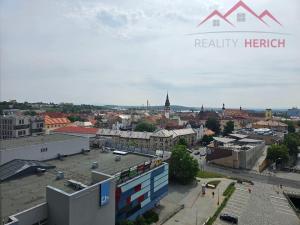 Pronájem bytu 1+kk, Chomutov, Žižkovo náměstí, 26 m2