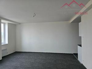Pronájem bytu 2+kk, Chomutov, Žižkovo náměstí, 50 m2