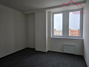 Pronájem bytu 2+kk, Chomutov, Žižkovo náměstí, 50 m2