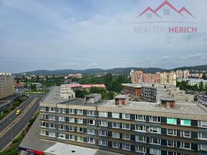 Pronájem bytu 1+kk, Chomutov, Žižkovo náměstí, 35 m2