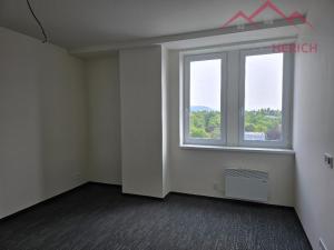 Pronájem bytu 2+kk, Chomutov, Žižkovo náměstí, 50 m2
