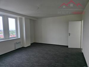 Pronájem bytu 3+kk, Chomutov, Žižkovo náměstí, 97 m2
