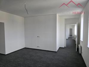 Pronájem bytu 3+kk, Chomutov, Žižkovo náměstí, 97 m2