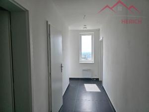 Pronájem bytu 3+kk, Chomutov, Žižkovo náměstí, 97 m2