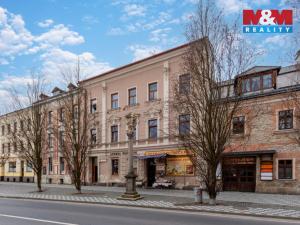 Prodej bytu 3+1, Nejdek, náměstí Karla IV., 107 m2