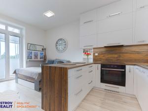 Prodej bytu 3+kk, Olomouc - Hejčín, Erenburgova, 60 m2