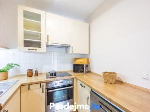 Prodej bytu 2+kk, Řícmanice, Komenského, 55 m2