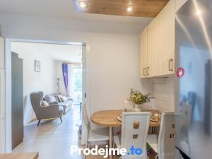 Prodej bytu 2+kk, Řícmanice, Komenského, 55 m2
