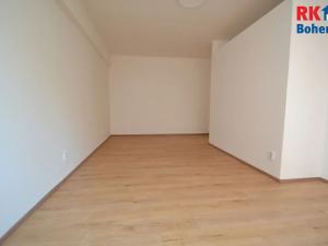Pronájem bytu 3+kk, Benešov, Na Bezděkově, 64 m2