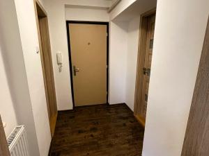 Pronájem bytu 2+1, Chvaletice, 9. května, 52 m2