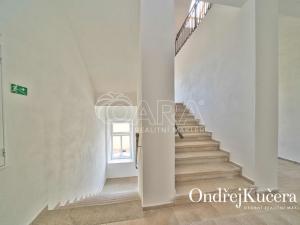 Prodej rodinného domu, Nová Bystřice, Vídeňská, 800 m2