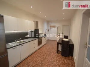 Pronájem bytu 4+1, Praha - Vinohrady, Čerchovská, 15 m2