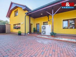 Prodej rodinného domu, Mochov, Ruská, 370 m2
