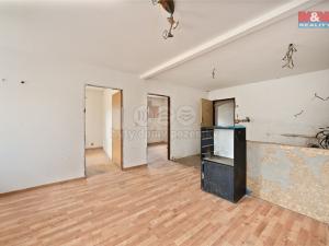 Prodej rodinného domu, Chlumec - Žandov, 400 m2
