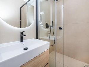 Pronájem bytu 2+kk, Praha - Nusle, Kotorská, 37 m2