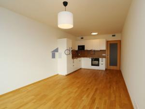 Pronájem bytu 2+kk, Praha, Smržových, 60 m2
