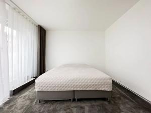 Pronájem bytu 3+kk, Praha - Karlín, Křižíkova, 131 m2