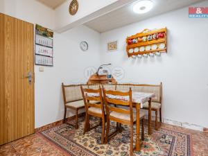 Prodej rodinného domu, Albrechtice nad Vltavou, 215 m2