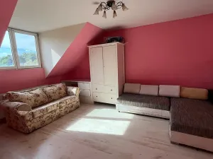Pronájem bytu 3+kk, Karlovy Vary, nábřeží Jana Palacha, 65 m2