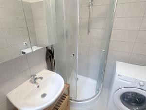 Pronájem bytu 3+kk, Praha - Kamýk, Machuldova, 62 m2