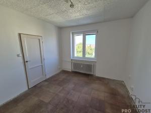 Prodej bytu 2+1, Břeclav, Fintajslova, 53 m2