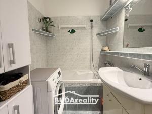 Prodej bytu 4+1, Zlín, Podlesí IV, 81 m2