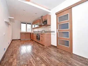 Prodej bytu 3+1, Praha - Záběhlice, Bělčická, 76 m2