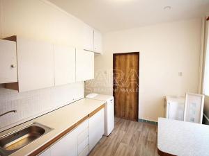 Pronájem bytu 2+1, Praha - Hloubětín, Zelenečská, 54 m2