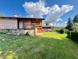 Prodej chaty, Červený Kostelec, 30 m2