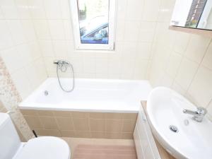 Prodej chaty, Červený Kostelec, 30 m2
