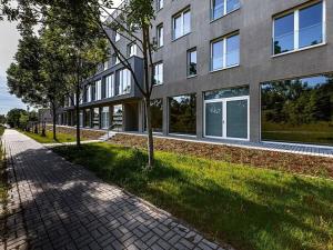 Prodej bytu 1+kk, Praha - Hostavice, Českobrodská, 31 m2