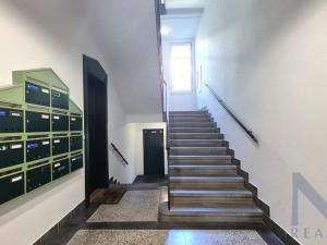 Prodej bytu 4+kk, Praha - Hradčany, Na valech, 123 m2