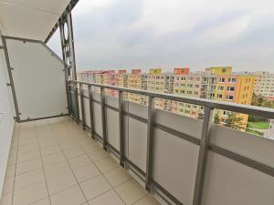Pronájem bytu 1+kk, Praha - Horní Měcholupy, 40 m2