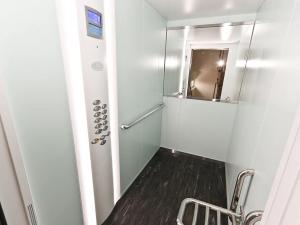 Pronájem bytu 1+kk, Praha - Horní Měcholupy, 40 m2