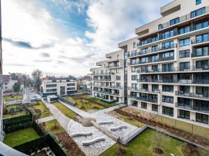 Pronájem bytu 3+kk, Praha - Strašnice, Zvěřinova, 90 m2