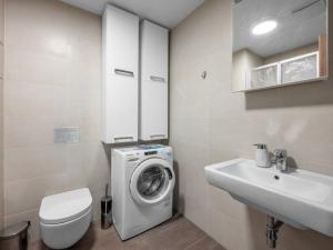 Pronájem bytu 3+kk, Praha - Strašnice, Zvěřinova, 90 m2