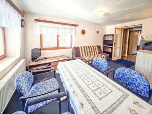 Prodej rodinného domu, Podhořany u Ronova, 87 m2
