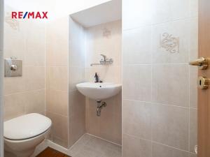 Pronájem rodinného domu, Praha - Lipany, Do potoků, 145 m2