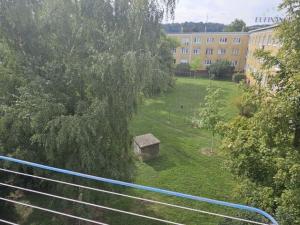 Pronájem bytu 2+1, Kralupy nad Vltavou - Lobeček, nám. Mládežníků, 53 m2